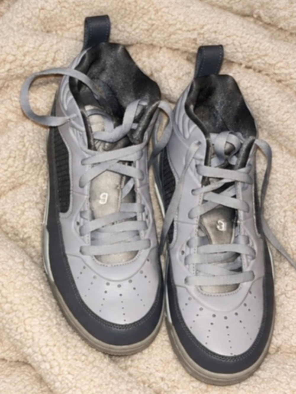 Nike Gray High Top Sneakers Size 7Y
